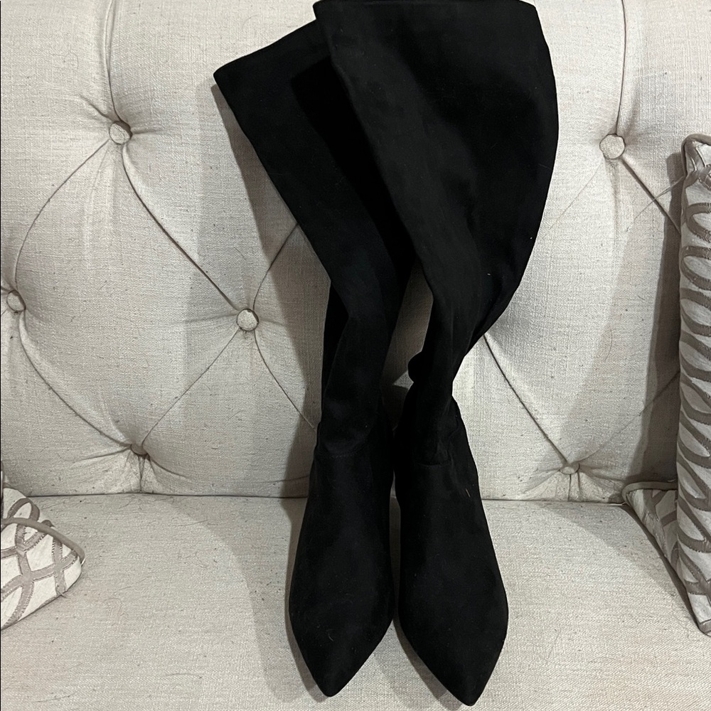 Suede Heeled Pull On Boots